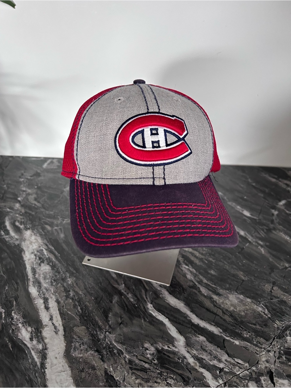 New Era Red and Gray Montreal Canadiens Mesh Fitted Hat